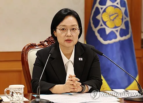 韓총리 "공공누리집 개선 추진…클릭 줄이면 국민경쟁력 높아져"