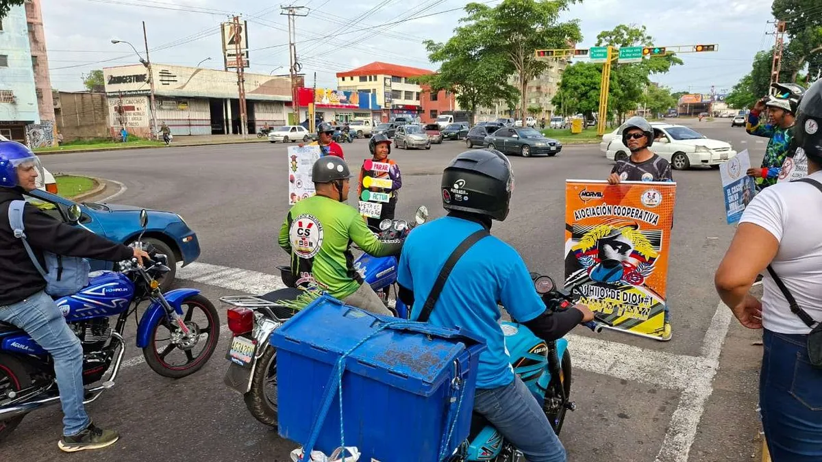 Mototaxistas impulsan campaña de concienciación vial en Monagas