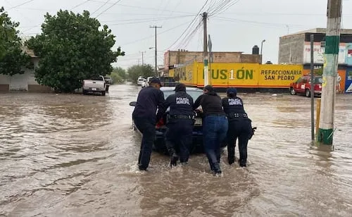 Activan Plan DN-III-E por inundaciones en municipio de San Pedro, Coahuila; reportan varias colonias y viviendas bajo el agua