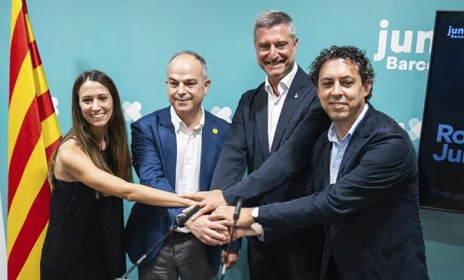 Junts avanza en la reunificación del espacio convergente en pleno debate sobre su rumbo político