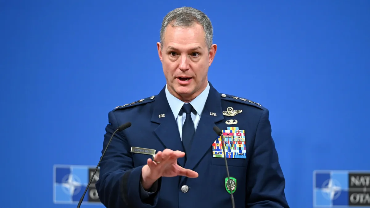 Verteidigungspläne: Der ungedeckte Scheck der NATO