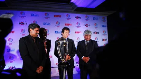 Global cricketing greats make new appeal for Imran Khan’s medical treatment