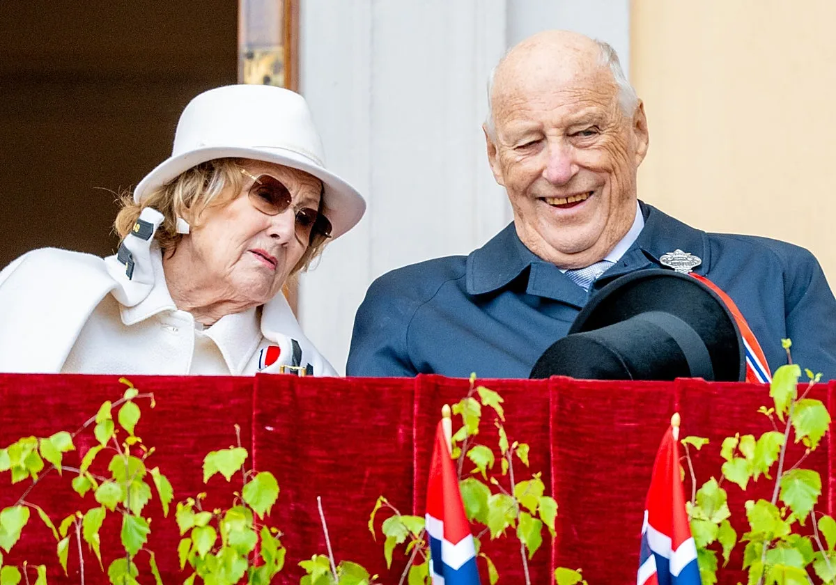 De la Reina Sonia a la Princesa Astrid: el círculo íntimo que arropa a Harald de Noruega en su último bache de salud
