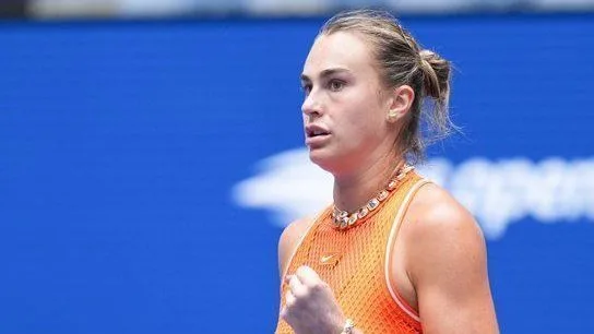 Sabalenka estreia com vitória no US Open e inicia busca pelo tricampeonato
