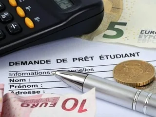 Prêt étudiant : les cinq pièges à éviter avant de signer