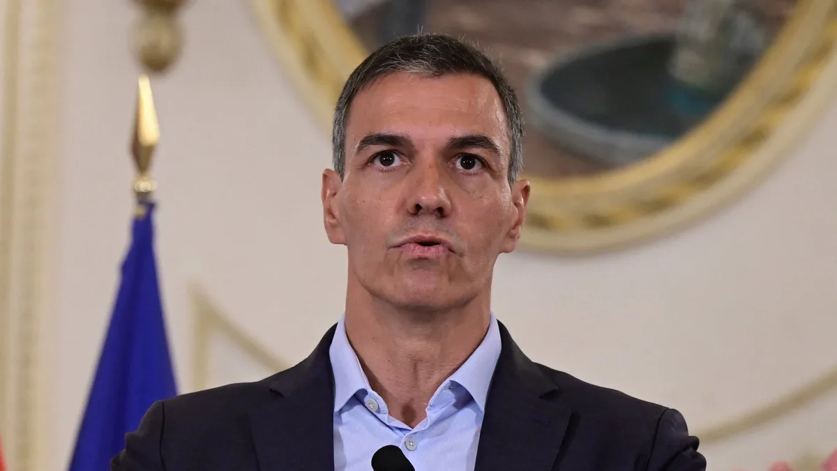 World Leader, Pedro Sánchez, Boycotts Trump to Meet the President’s Nemesis