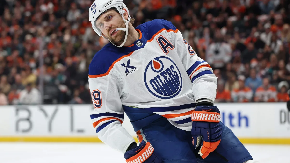 NHL drängt nach Deutschland: Wenn Draisaitl wieder in Köln spielt
