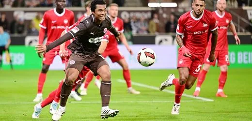 2. Fußball-Bundesliga: FC St. Pauli bezwingt VfL Wolfsburg spät