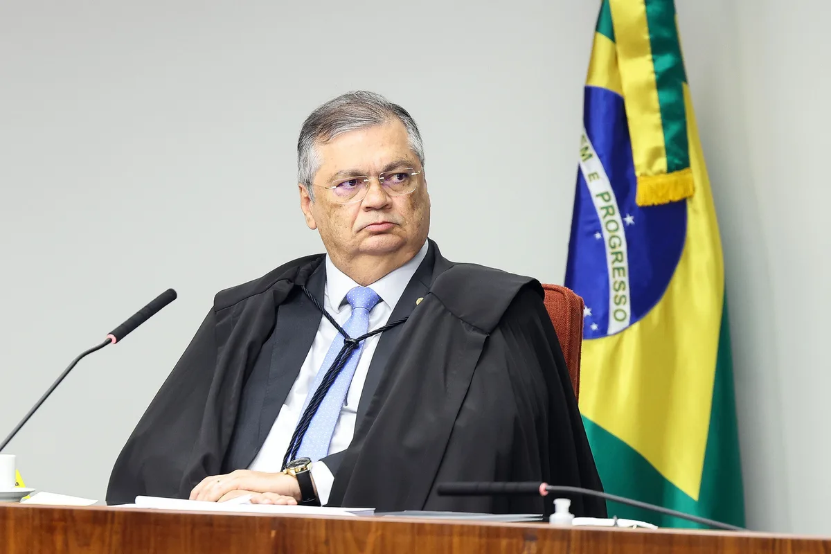Dino defende limite ao sigilo da fonte e diz que STF é “fiel” à liberdade de imprensa