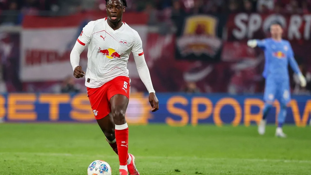 Fußball-Transfers: Per Leihe nach Istanbul: Bitshiabu verlässt RB Leipzig