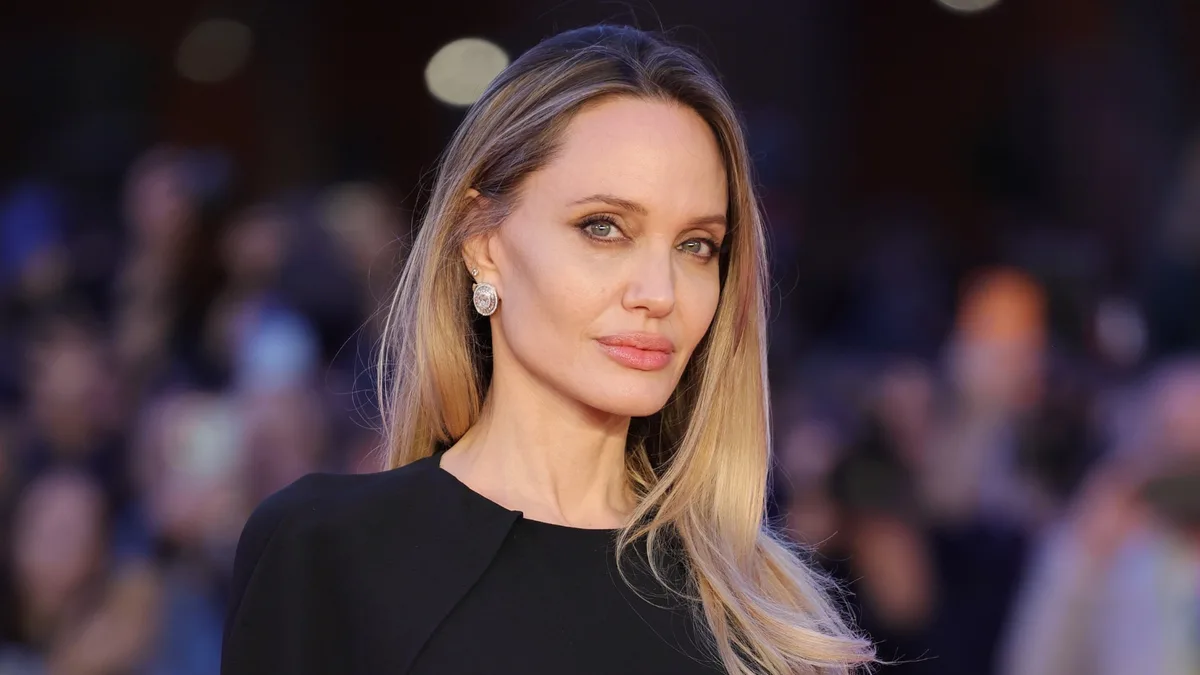 Angelina Jolie estaria aberta a novo amor, mas impõe condições, diz fonte; saiba quais Foto: Getty