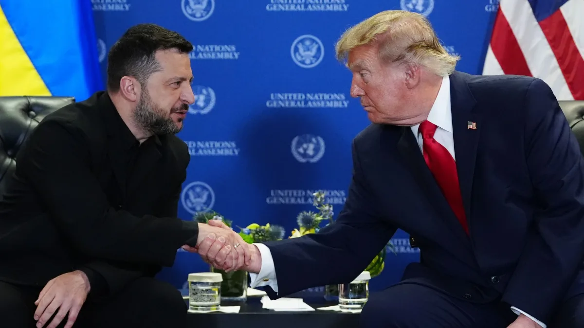 Liveblog Ukrainekrieg: Selenskyj kritisiert Trumps Kurs im Ukrainekrieg