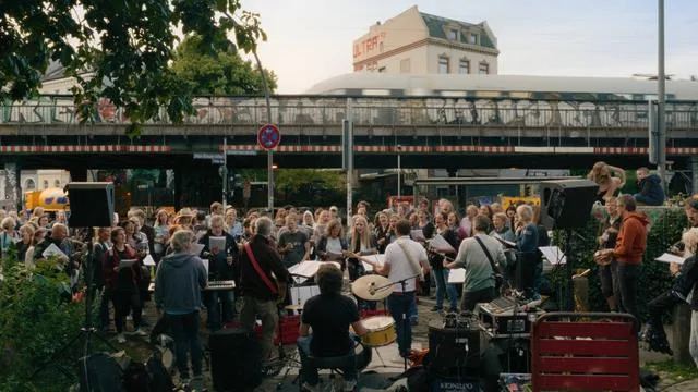 »Sternbrücke Forever«: Bäm. Da ist sie, diese Wucht