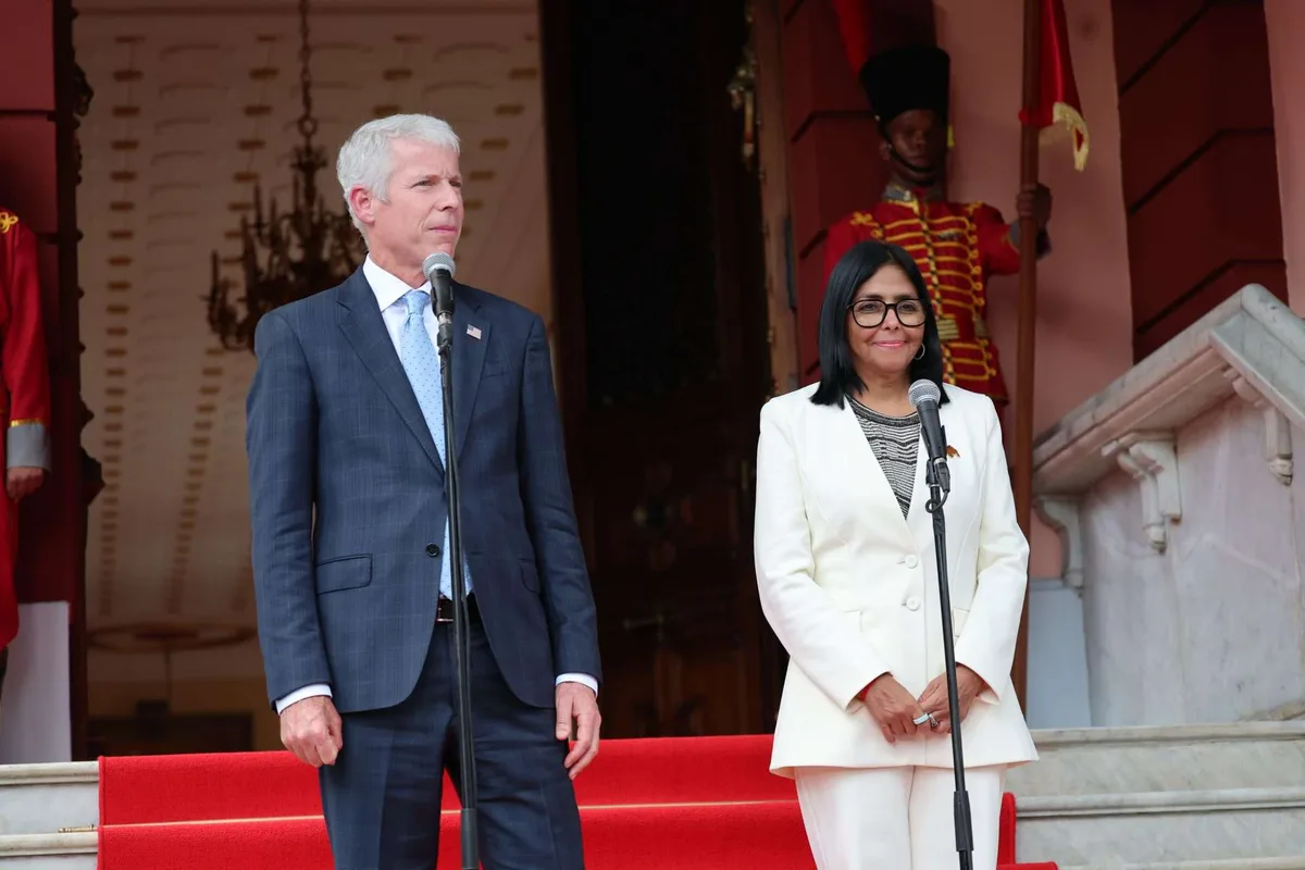Chris Wright califica de «monumental»el acuerdo energético firmado entre EEUU y Venezuela