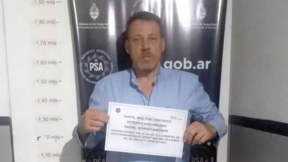 Se entregó un exfuncionario de la AFIP que fue condenado a cuatro años de prisión por pedir coimas