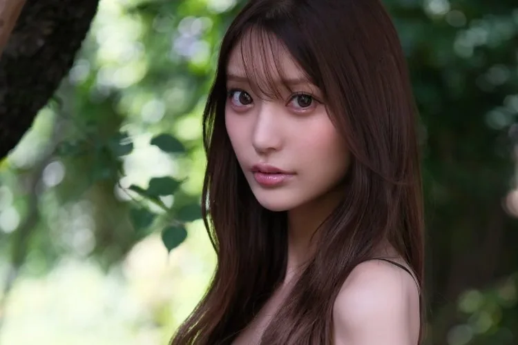 Hallaron muerta a reconocida actriz porno en un apartamento de Tokio a los 25 años