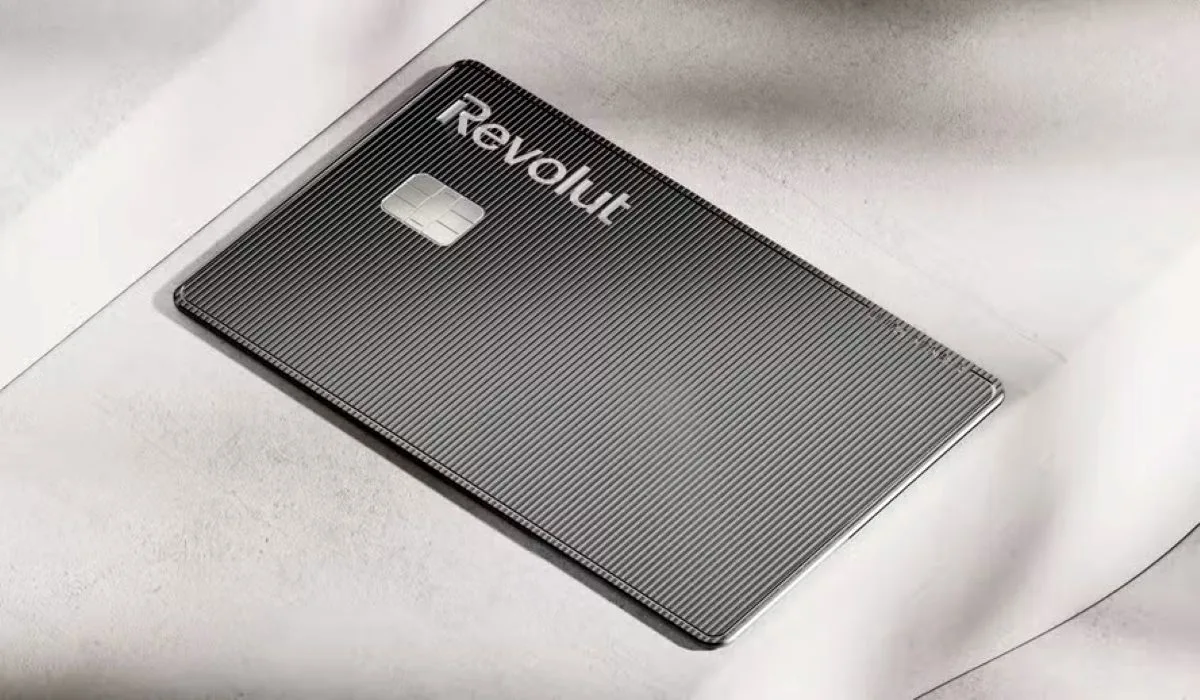Revolut apostou no câmbio, mas foram as milhas que surpreenderam — e fizeram cartão Ultra decolar no Brasil