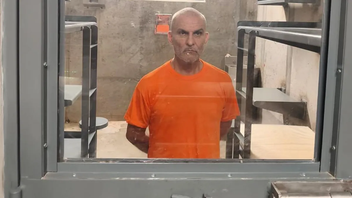 Daniel Noboa difundió las primeras fotos en prisión del ex ministro investigado por el crimen de Fernando Villavicencio en Ecuador: “Hecho”
