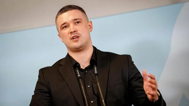 Mychajlo Fedorow: Ex-Verteidigungsminister Fedorow drängt auf Wahlen in der Ukraine