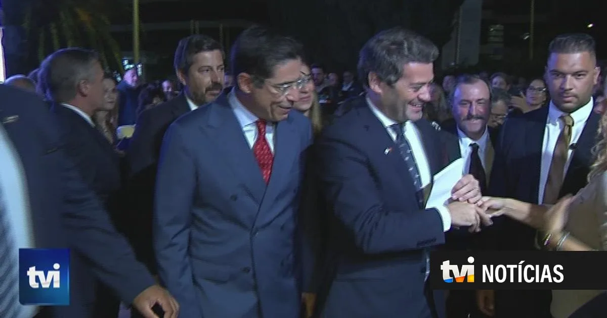 Presidente da Câmara de Albufeira acusado de discriminação e incitamento ao ódio