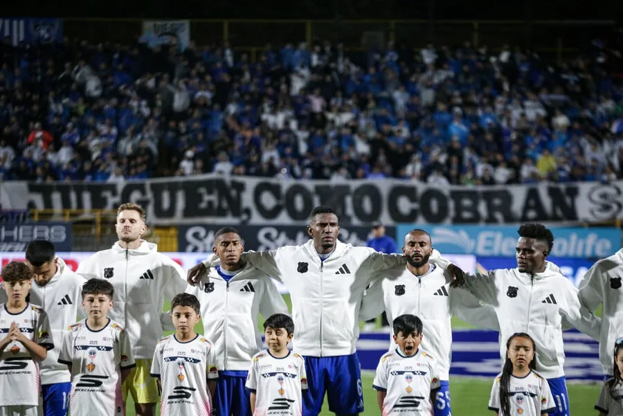 Futbolista de Millonarios reapareció en las redes sociales tras superar lesión de rodilla: esta es la millonada que gana