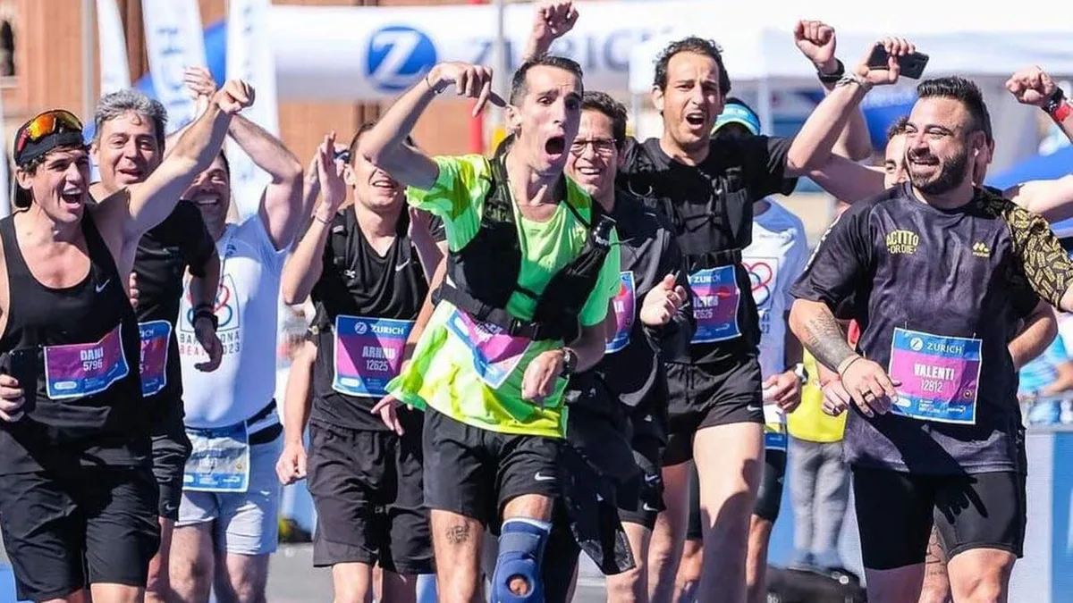 Tiene parálisis cerebral, una discapacidad del 76% y completó una maratón de 42 kilómetros en 5 horas y 50 minutos