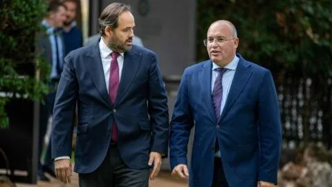 Paco Núñez estaría negociando en secreto con el PP nacional para asegurarse la reelección como candidato sin someterse a las bases de su partido