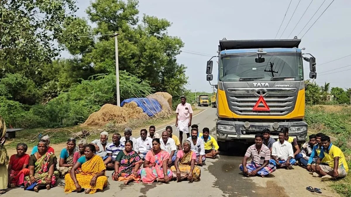 Residents stop lorries near Cheyyar for damaging water pipelines, roads