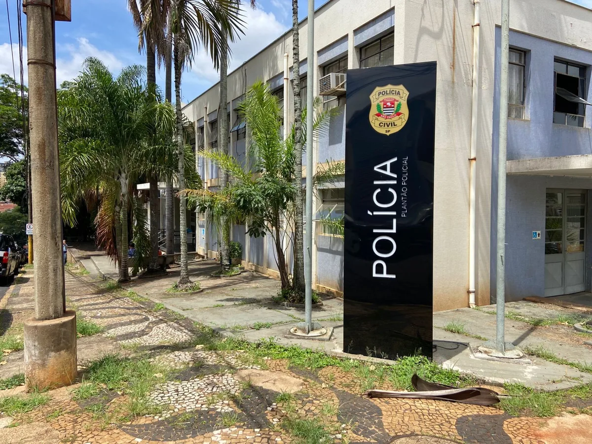 Homem é preso após se masturbar perto de crianças e adolescentes na entrada de escola em Piracicaba