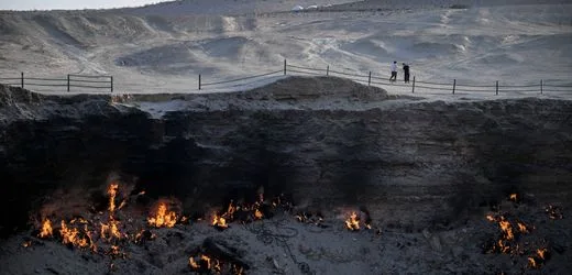 Turkmenistan: Land in Zentralasien schließt acht Methanlecks an Öl- und Gasanlagen