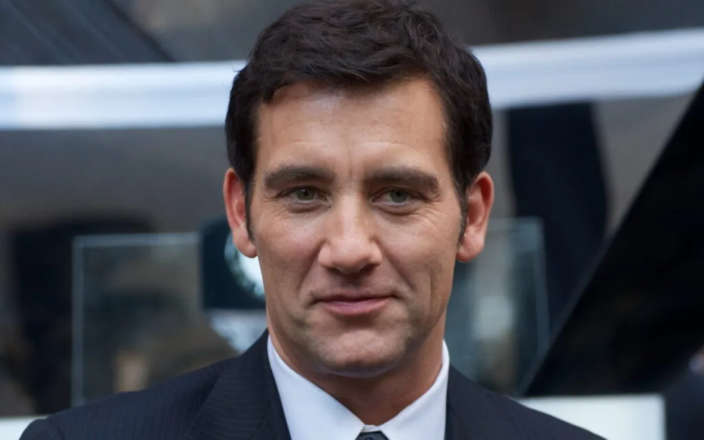 Clive Owen se junta ao elenco de ‘Como Matar sua Família’, série de SUSPENSE com Anya Taylor-Joy
