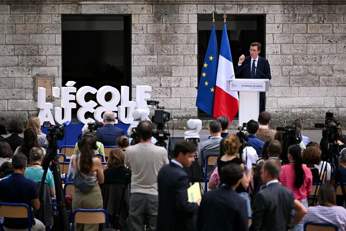 Le ministre de l’éducation nationale veut placer la rentrée sous le signe de l’excellence