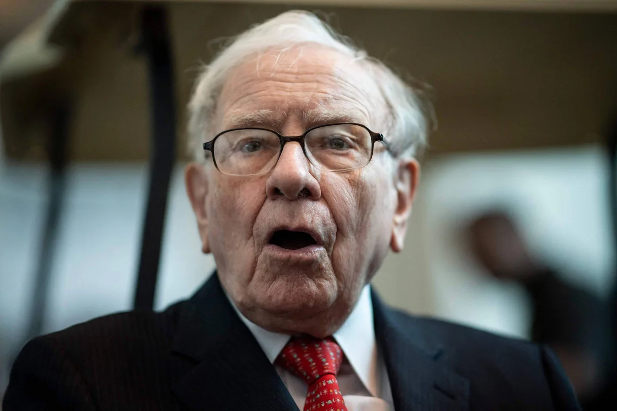Warren Buffett deixa presidência do conselho da Berkshire e será substituído por filho