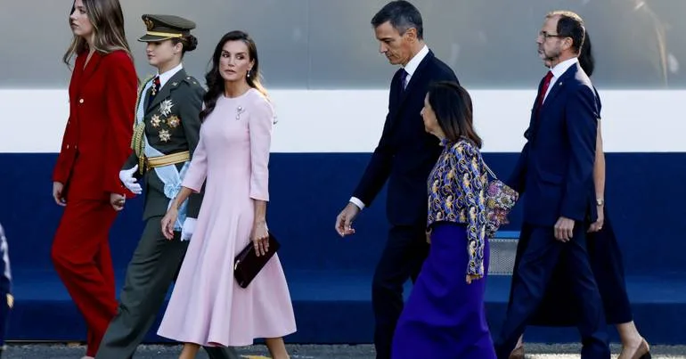Extrema-direita em Ceuta e Sánchez vaiado em Madrid