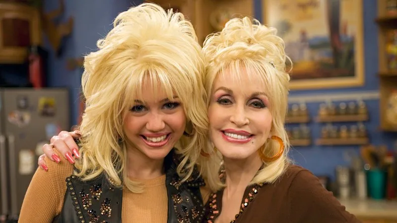 ‘Angel by my side’: Miley Cyrus pays tribute to her ‘Aunt Dolly’