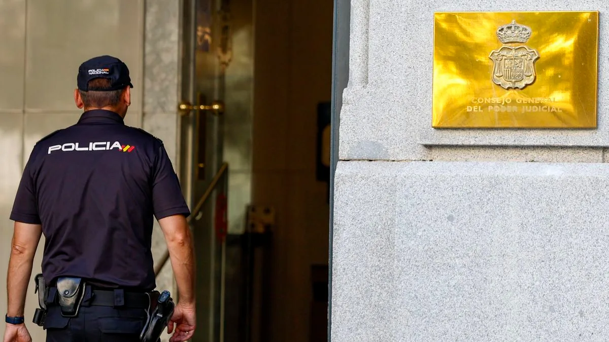 El Poder Judicial suspende este martes al juez que se sentará en el banquillo en el caso Villarejo por su anterior puesto en el BBVA