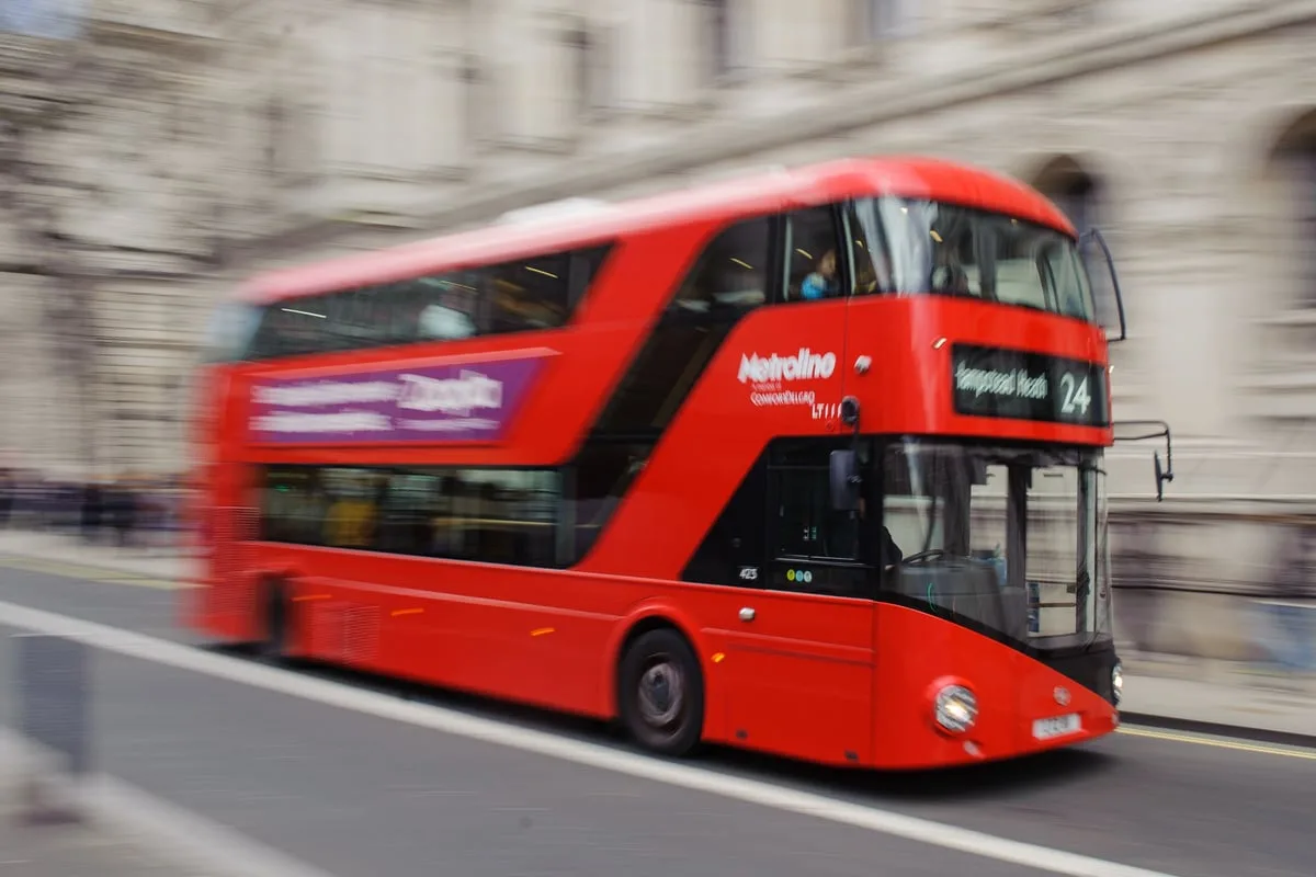 London bus passengers could face £100 fines for blasting music out loud in antisocial behaviour crackdown