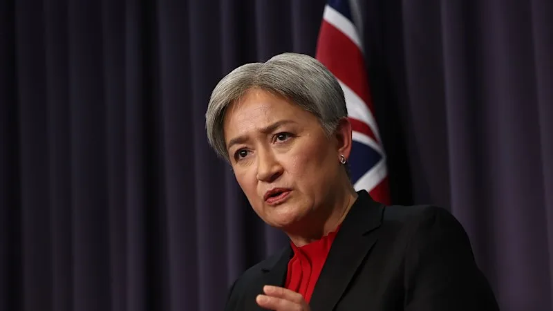 Second Australian found after Nepal disaster, ‘grave concerns’ for 42 still missing