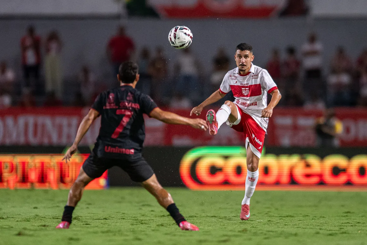 Atletico-GO tropeça, e CRB só depende dele para entrar no G-6 nesta rodada