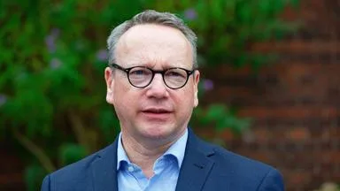 Neue Vorwürfe gegen NRW-Justizminister Limbach