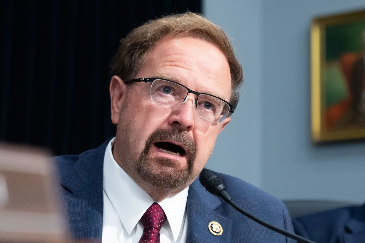 Rep. Chuck Edwards argues ‘affectionate friendship’ is not grounds for censure