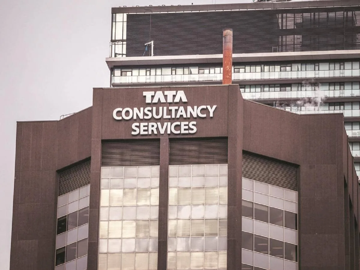 TCS onboards 10,000 freshers in Q2 FY27; plans to hire on demand