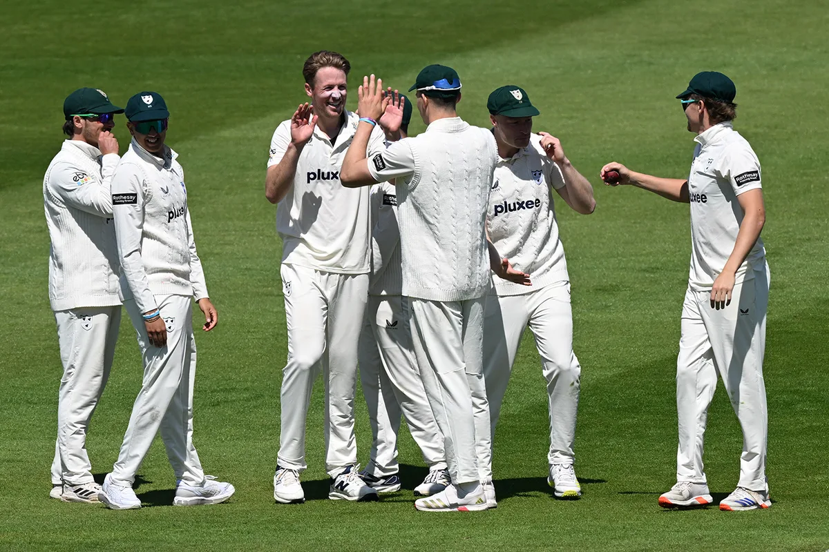 Allison runs through Gloucestershire top order but rain ruins first day