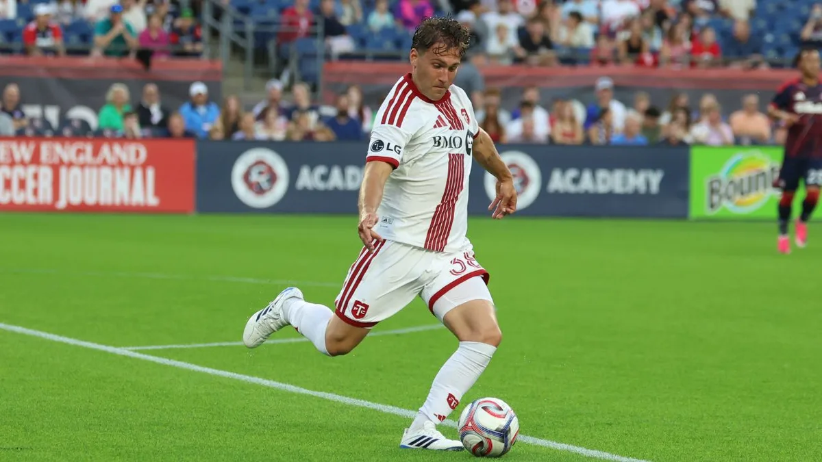 MLS Live Tracker: Toronto FC vs. New England Revolution