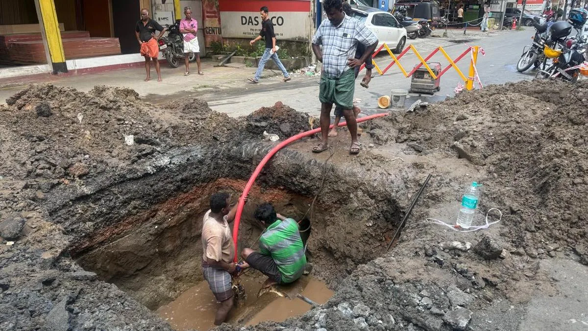 Frequent water supply disruptions hit life in Kochi amid summer-like conditions
