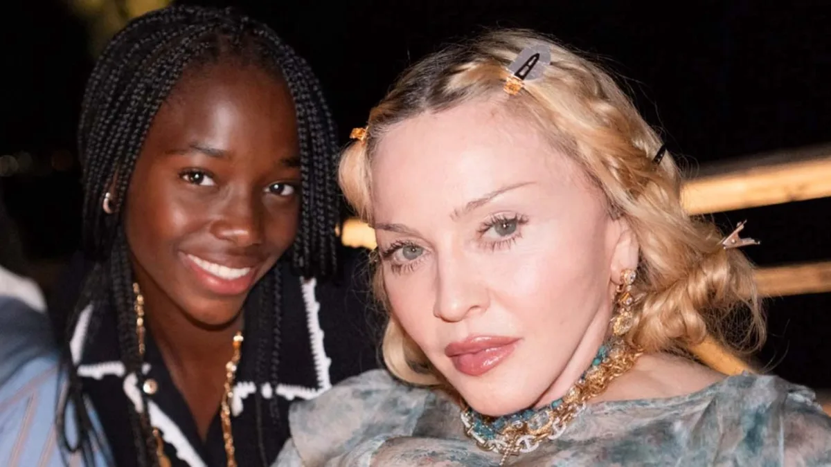 Madonna celebra los 14 años de Stella y Estere con sus recuerdos más íntimos: "Sentí una conexión profunda desde el momento en que las conocí"