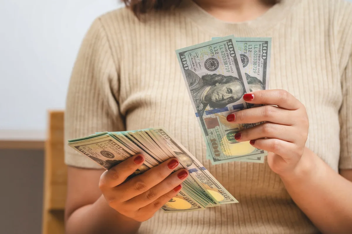 Créditos hipotecarios: cuánto hay que ganar para comprar un departamento en agosto 2026