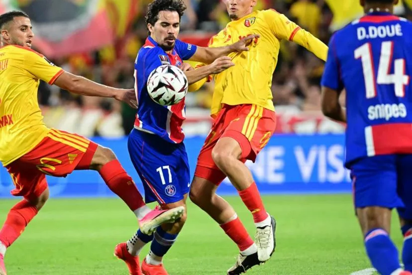 « On sait qu'on sera un peu plus attendus mais on est ambitieux » : après sa grande saison 2025-2026, le RC Lens veut confirmer sans s'enflammer