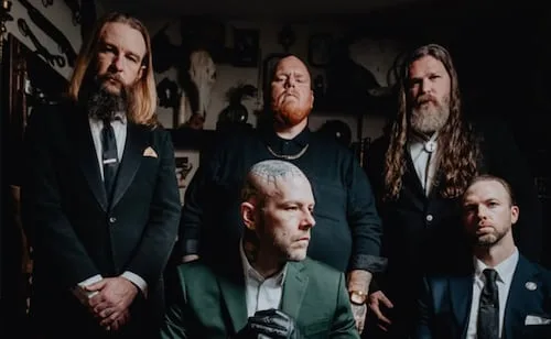 Banda de metal cristiano demanda a Netflix por el uso de "KPop Demon Hunters"