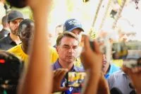 Coordenador de Flávio pede fim de sigilo sobre fake news, INSS e emendas